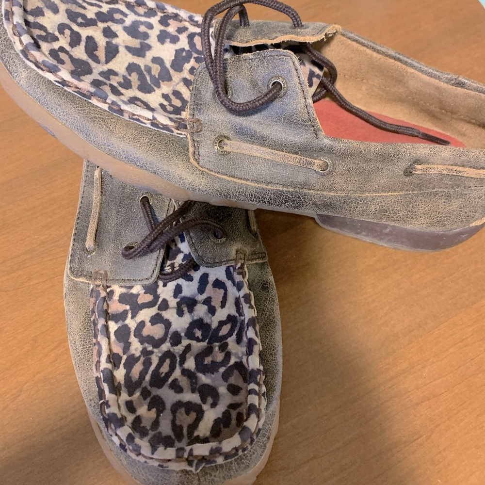 Leopard Twisted X